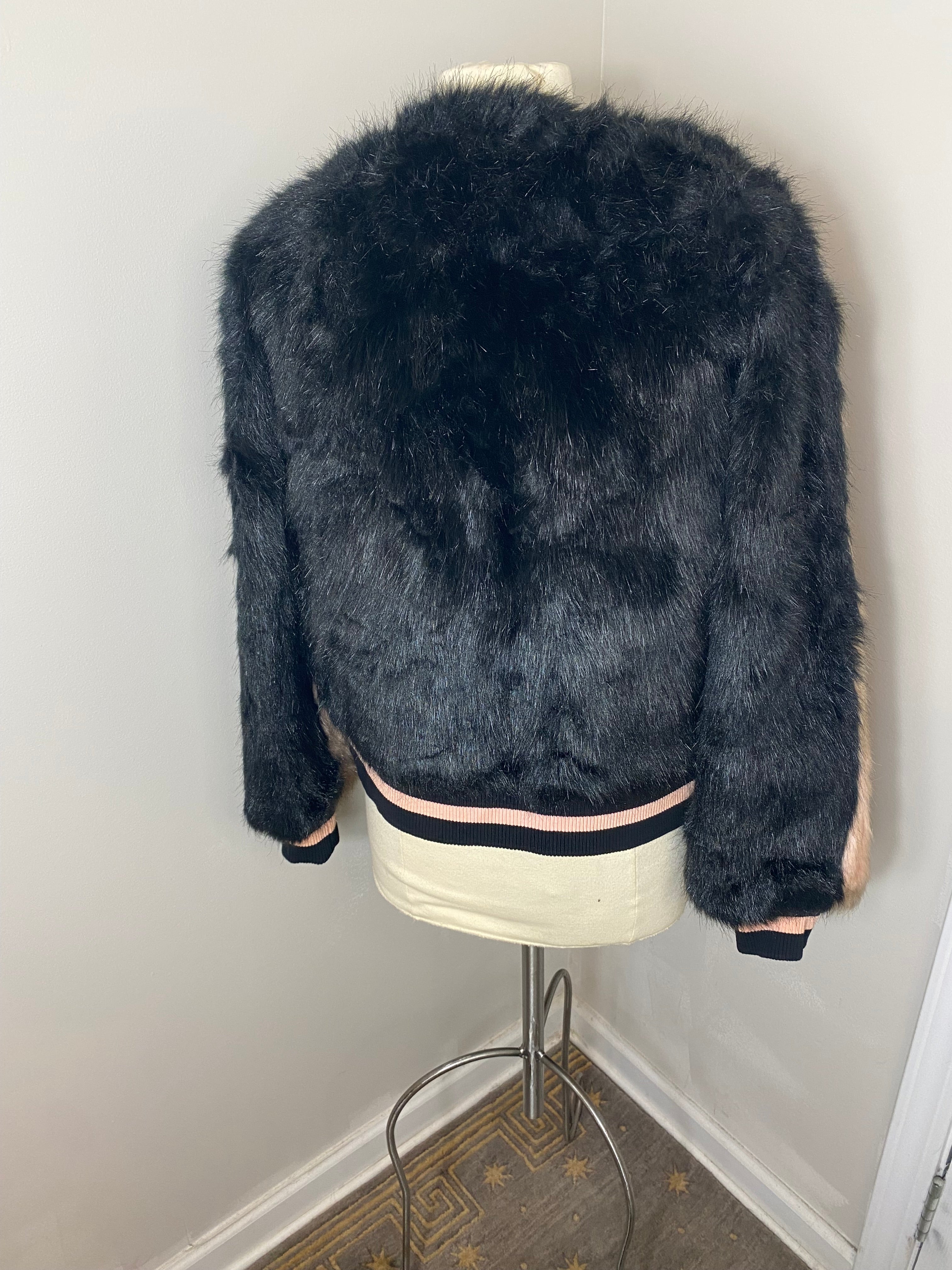 Fashion Nova faux fur jacket (Sz L)