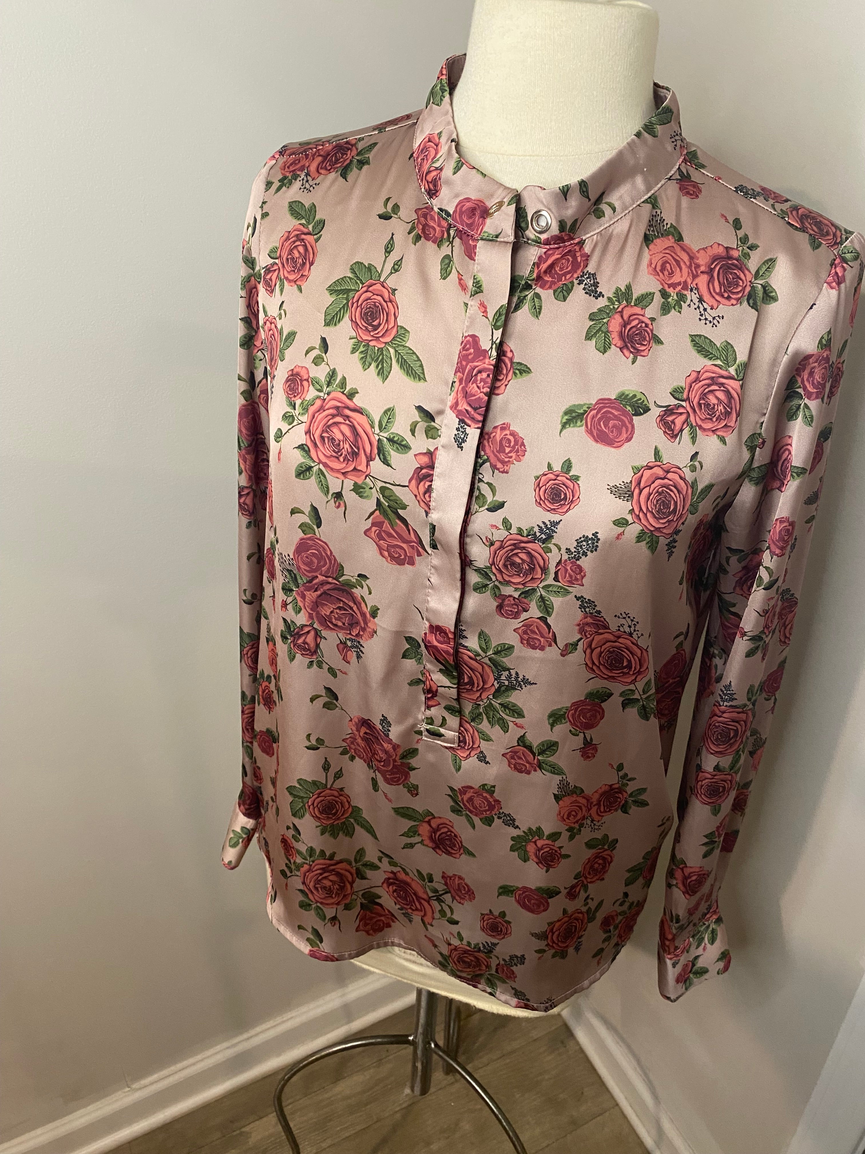 Guess career blouse (Sz S)