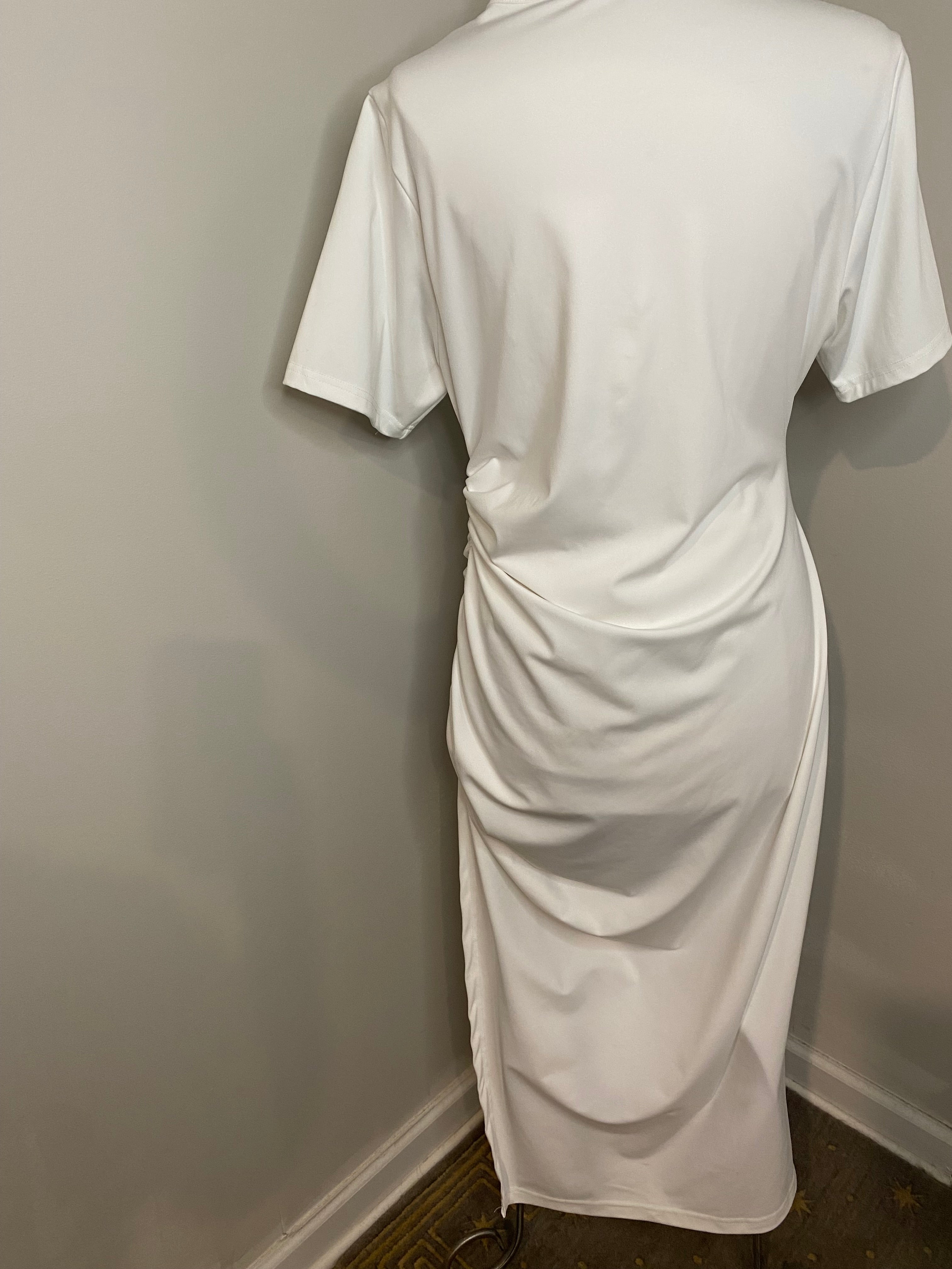 White ruched dress with split (Sz XXL)