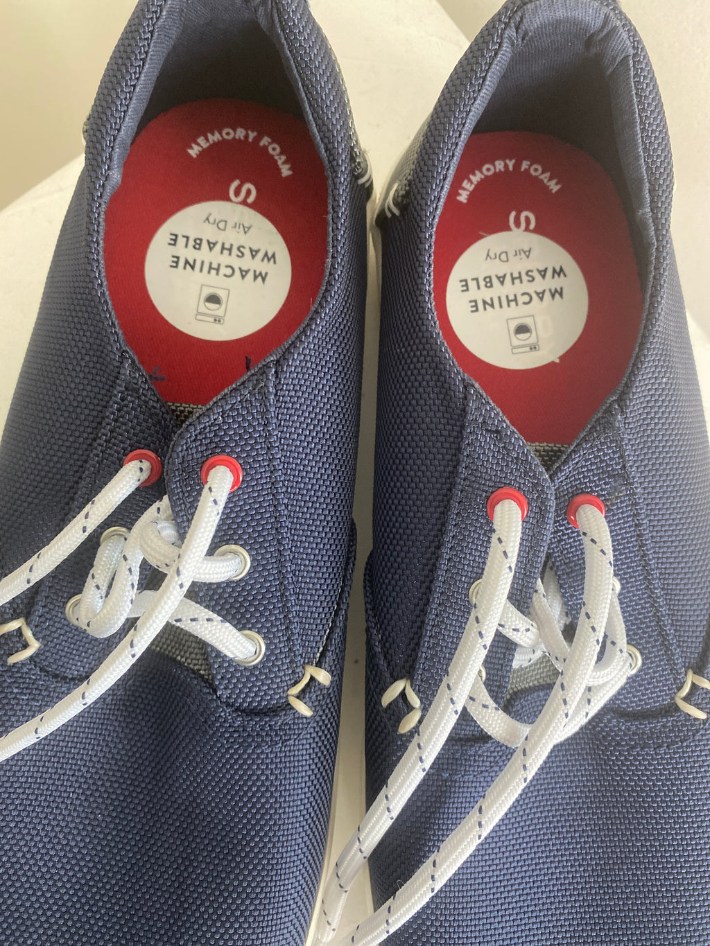 Sperry walking shoes (Sz 6)